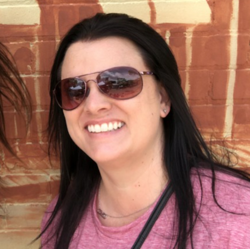 Meet your Posher, Janelle